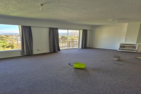 Photo of property in 25a Woodvale Grove, Fairfield, Lower Hutt, 5011
