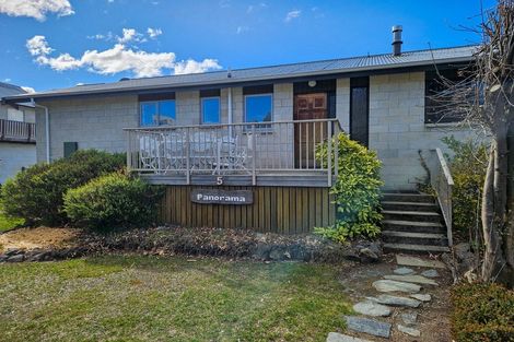 Photo of property in 5 Murray Place, Lake Tekapo, 7999