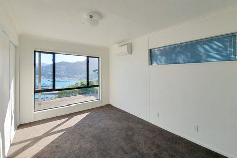 Photo of property in 27 Reserve Terrace, Lyttelton, 8082