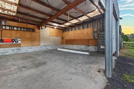 Photo of property in 281 Riverhead Road, Riverhead, 0892