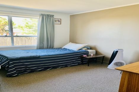 Photo of property in 120 Mountain Road, Mangere Bridge, Auckland, 2022