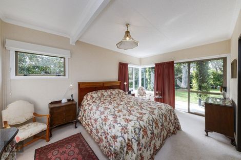 Photo of property in 4 Calder Place, Feilding, 4702