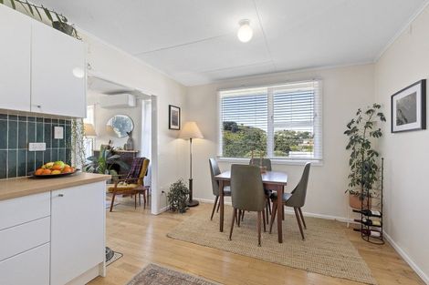 Photo of property in 121 Happy Valley Road, Owhiro Bay, Wellington, 6023