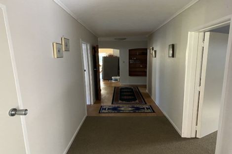 Photo of property in 5 Valley Road, Waiuku, 2123