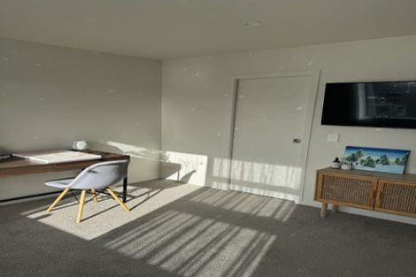 Photo of property in 2/91 Oxford Terrace, Epuni, Lower Hutt, 5011