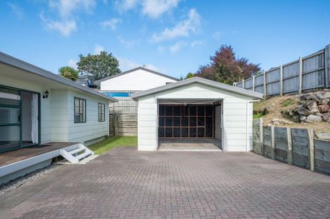Photo of property in 32 Puriri Street, Hilltop, Taupo, 3330