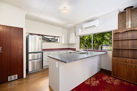 Photo of property in 125 Hallenstein Street, Queenstown, 9300