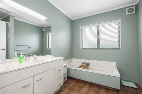 Photo of property in 829u3 Heaphy Terrace, Claudelands, Hamilton, 3214