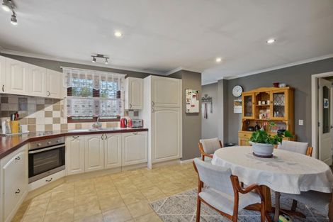 Photo of property in 24 Hewson Crescent, Lake Hawea, Wanaka, 9382