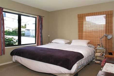 Photo of property in 52 Hawtrey Terrace, Churton Park, Wellington, 6037