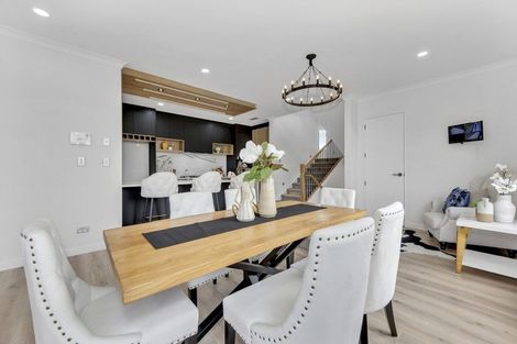 Photo of property in 2a Ballyalton Crescent, Flat Bush, 2019