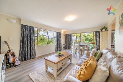 Photo of property in 13a Westpoint Avenue, Harbour View, Lower Hutt, 5010