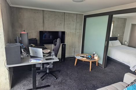 Photo of property in Frame Apartments, 1601/111 Molesworth Street, Thorndon, Wellington, 6011