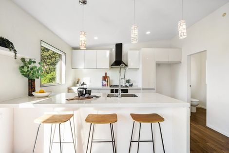 Photo of property in 32 Farnham Street, Mornington, Wellington, 6021