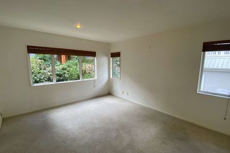 Photo of property in 1/96 Balmain Road, Chatswood, Auckland, 0626