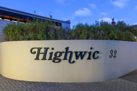 Photo of property in Highwic, 32u5 Hobson Street, Thorndon, Wellington, 6011