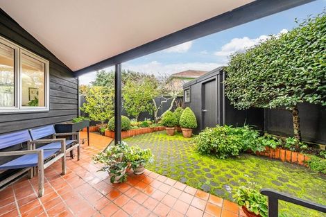 Photo of property in 4/23 Box Hill, Khandallah, Wellington, 6035