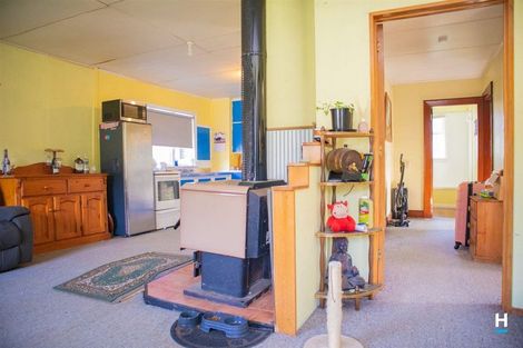 Photo of property in 44 Oxford Street, Taylorville, Greymouth, 7805