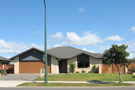 Photo of property in 628 Grenada Street, Papamoa Beach, Papamoa, 3118