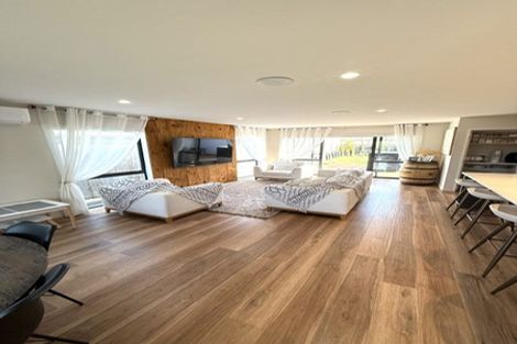 Photo of property in 40 Melgran Avenue, Papakura, 2110