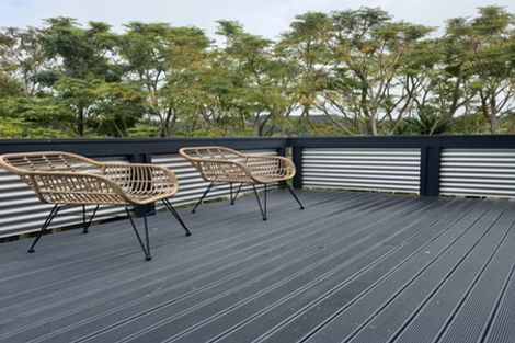 Photo of property in 32a Bayview Road, Bayview, Auckland, 0629