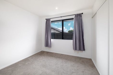Photo of property in 33 Miromiro Street, Broomfield, Christchurch, 8042