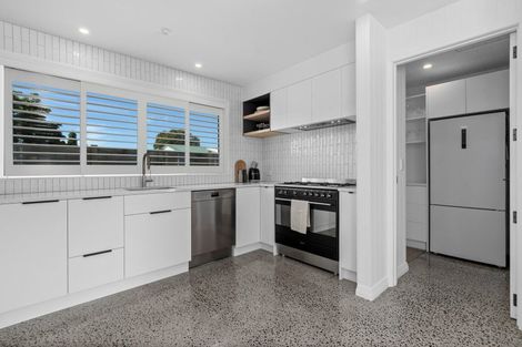 Photo of property in 60r Carmichael Road, Bethlehem, Tauranga, 3110