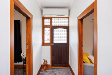 Photo of property in 972 Tremaine Avenue, Roslyn, Palmerston North, 4414