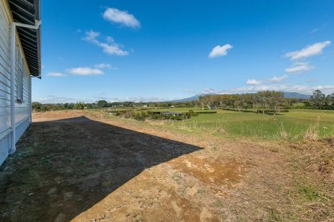 Photo of property in 1106 Egmont Road, Egmont Village, New Plymouth, 4372