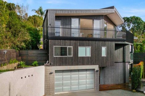Photo of property in 61a Churchill Road, Murrays Bay, Auckland, 0630