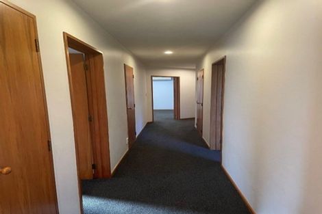 Photo of property in 2/61 Waimairi Road, Upper Riccarton, Christchurch, 8041