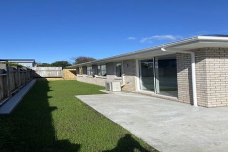 Photo of property in 28f Paritutu Road, Spotswood, New Plymouth, 4310