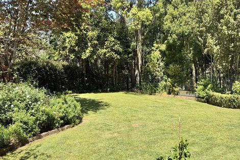 Photo of property in 35 Ravenstone Place, Chatswood, Auckland, 0626