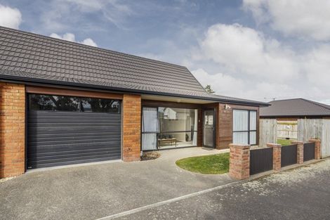 Photo of property in 15b Denbigh Street, Feilding, 4702