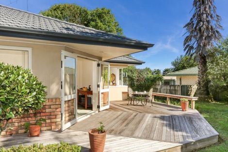 Photo of property in 42a Kitchener Road, Waiuku, 2123