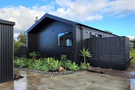 Photo of property in 52 Shoemaker Road, Waipu, 0510