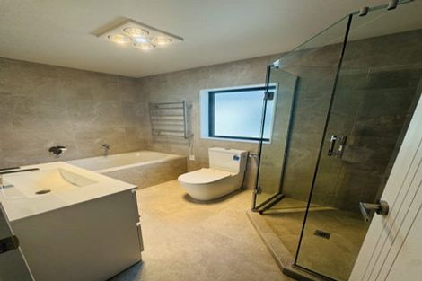 Photo of property in 6 Kapeta Lane, Karaka, 2113