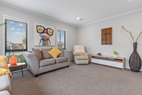 Photo of property in 99 Palm Springs Boulevard, Papamoa Beach, Papamoa, 3118