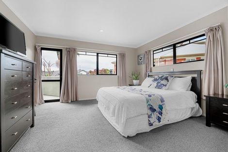 Photo of property in 39 Greenfield Drive, Western Heights, Hamilton, 3200
