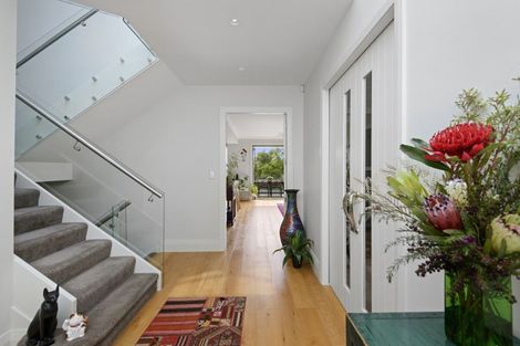Photo of property in 38 Rossmore Terrace, Cashmere, Christchurch, 8022