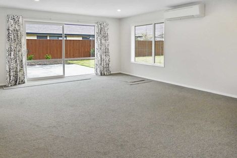 Photo of property in 6 Highworth Crescent, Rolleston, 7615