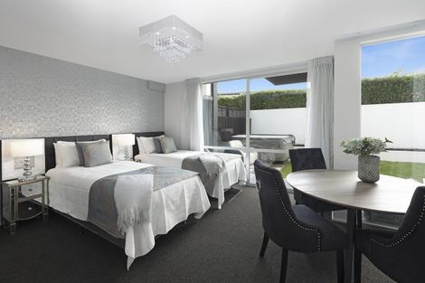 Photo of property in 12 Harry Ell Drive, Cashmere, Christchurch, 8022