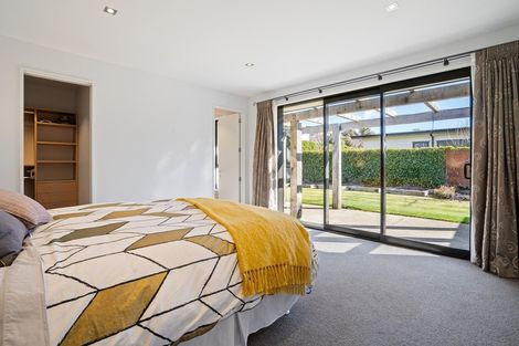 Photo of property in 42a&b Kelliher Drive, Wanaka, 9305