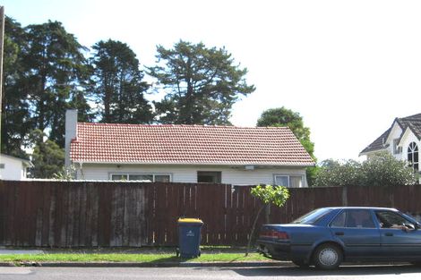 Photo of property in 1/127 Portage Road, New Lynn, Auckland, 0600