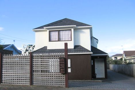 Photo of property in 163u2 Queens Drive, Lyall Bay, Wellington, 6022