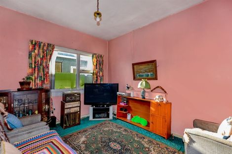 Photo of property in 23 Howe Street, New Brighton, Christchurch, 8083