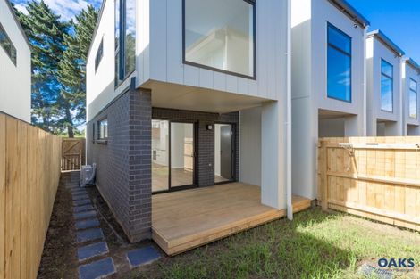 Photo of property in 51 Whai Hua Lane, Mangere Bridge, Auckland, 2022