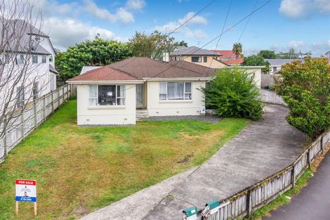 Photo of property in 8 Snead Place, Hamilton East, Hamilton, 3216