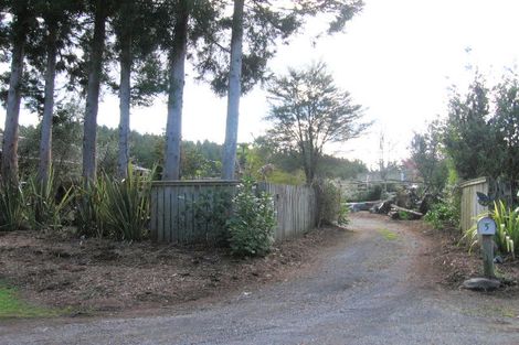 Photo of property in 5 Aileen Place, Whangamata, 3691
