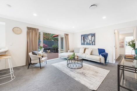 Photo of property in 9 Kentia Way, Somerville, Auckland, 2014